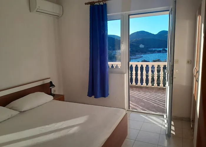 By The Sea Cove Pjestata, Peljesac - 14440 Ston